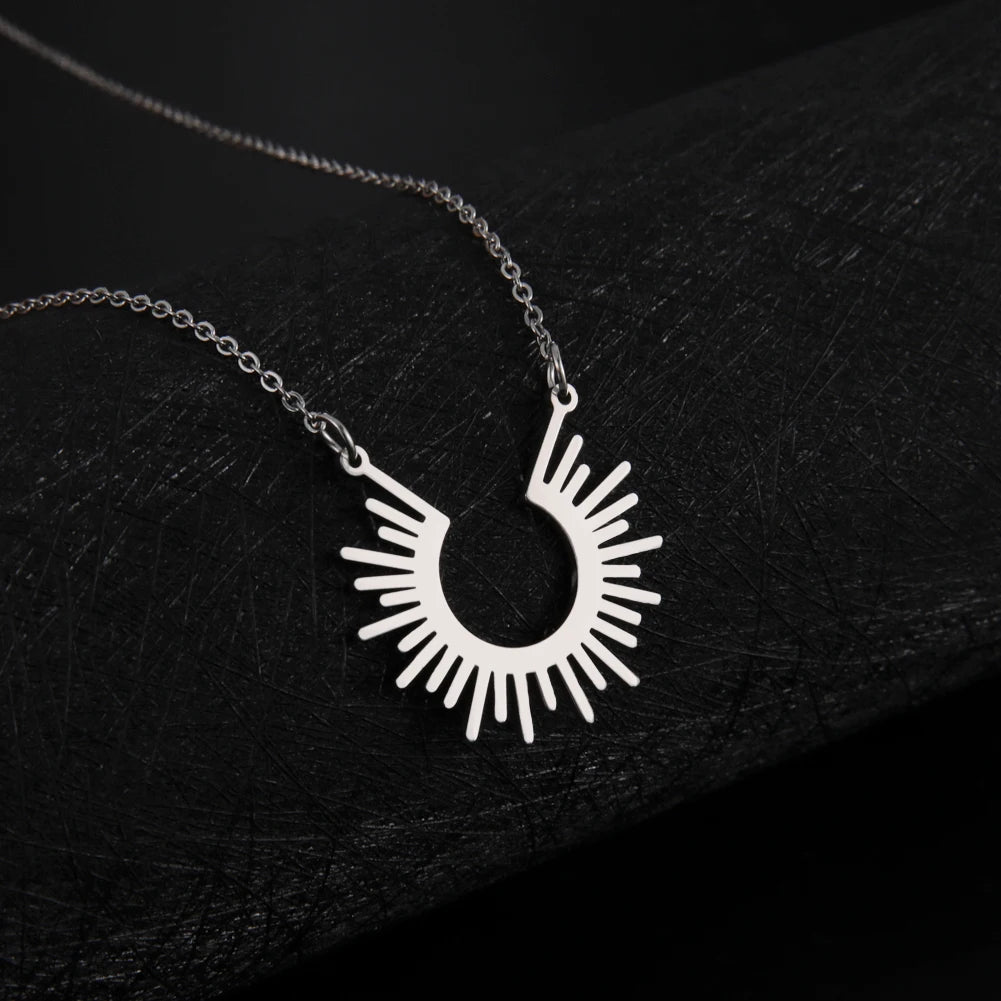 Elandra Chain
