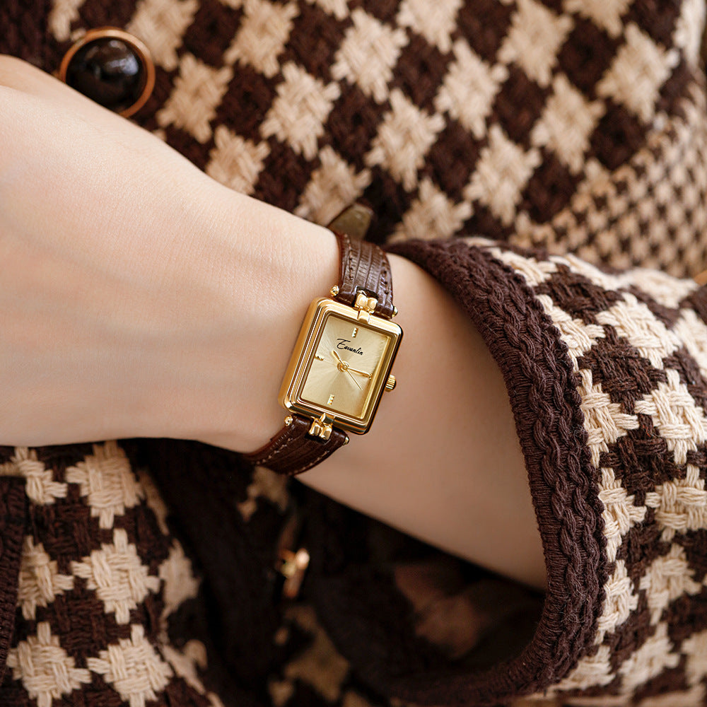 Luna Gold Watch