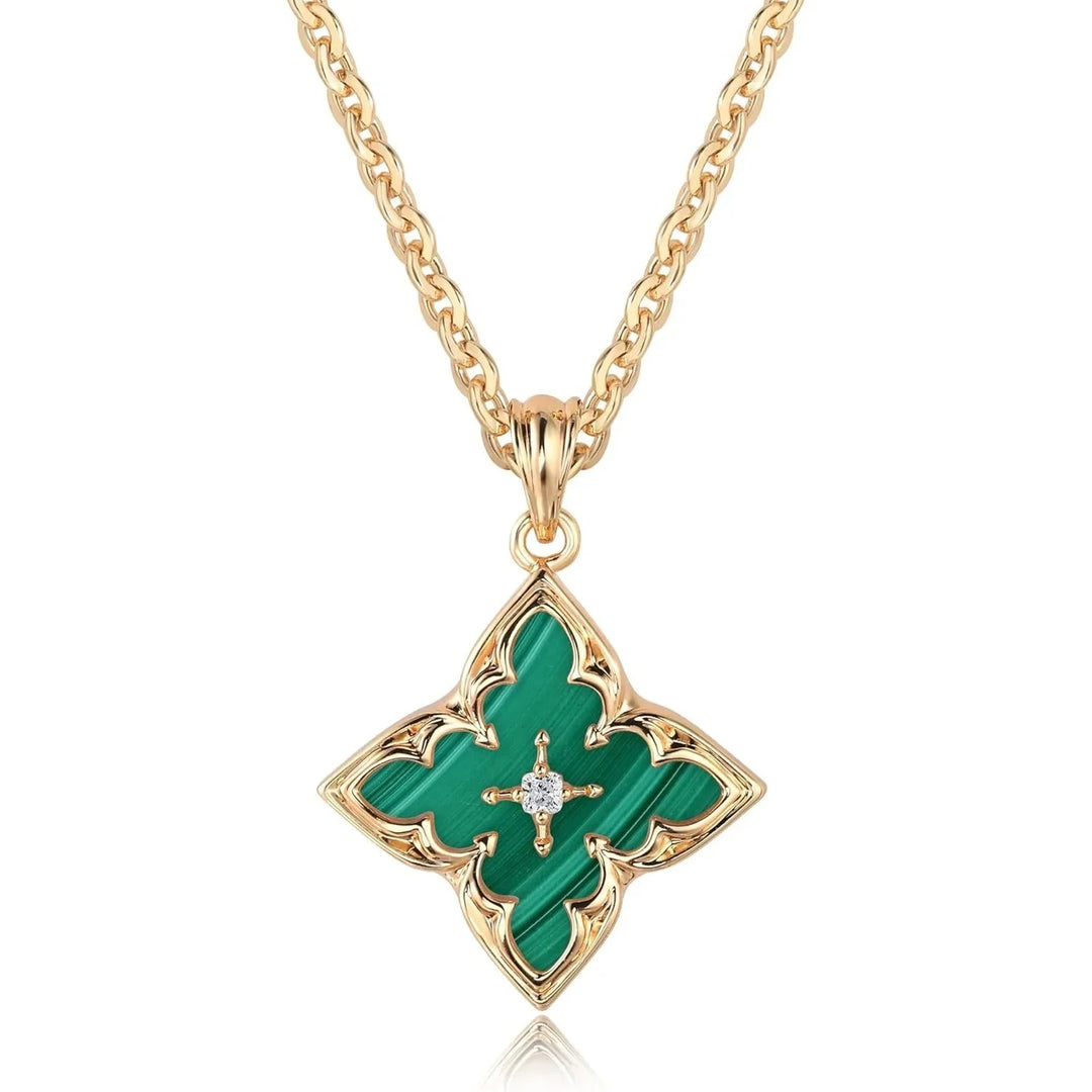 Verde Clover Necklace