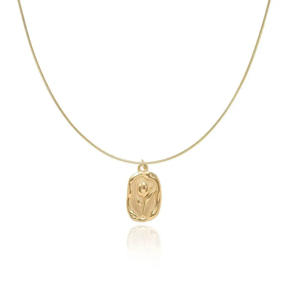 Flora Medallion Necklace