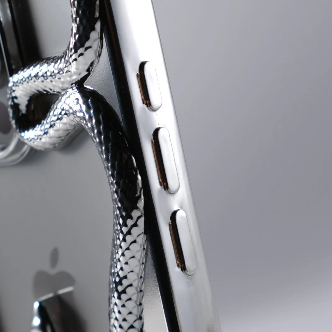 Serpent Guard Case
