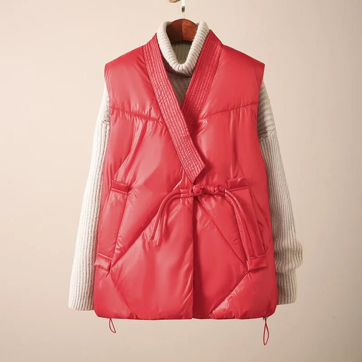 Elandra Vest