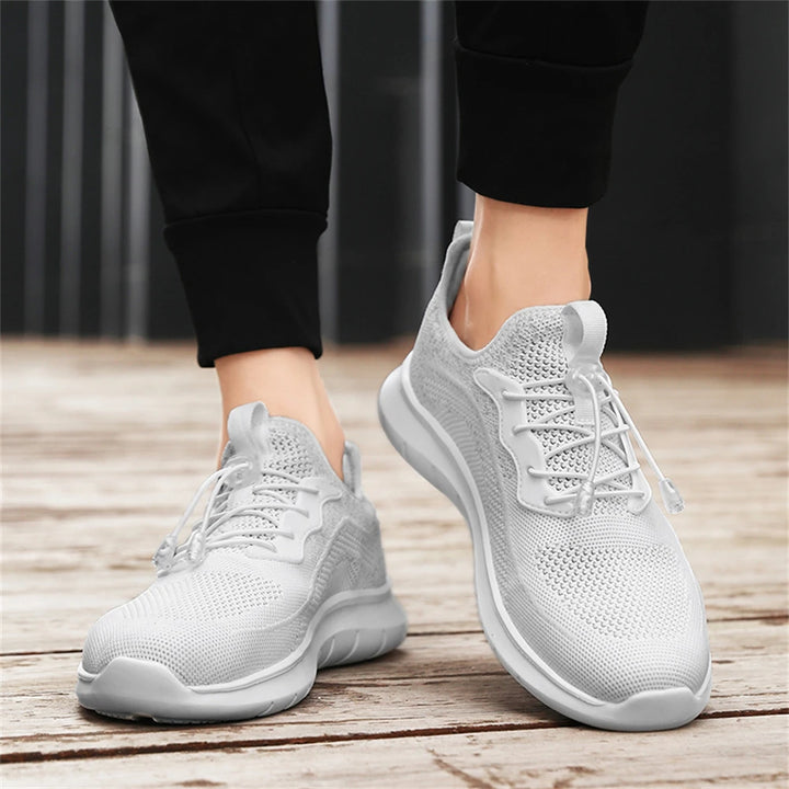 Swiftlace® Sneakers