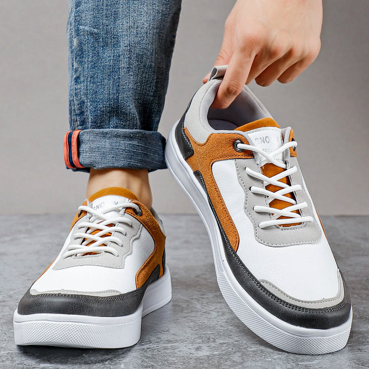 Adi Sneaker