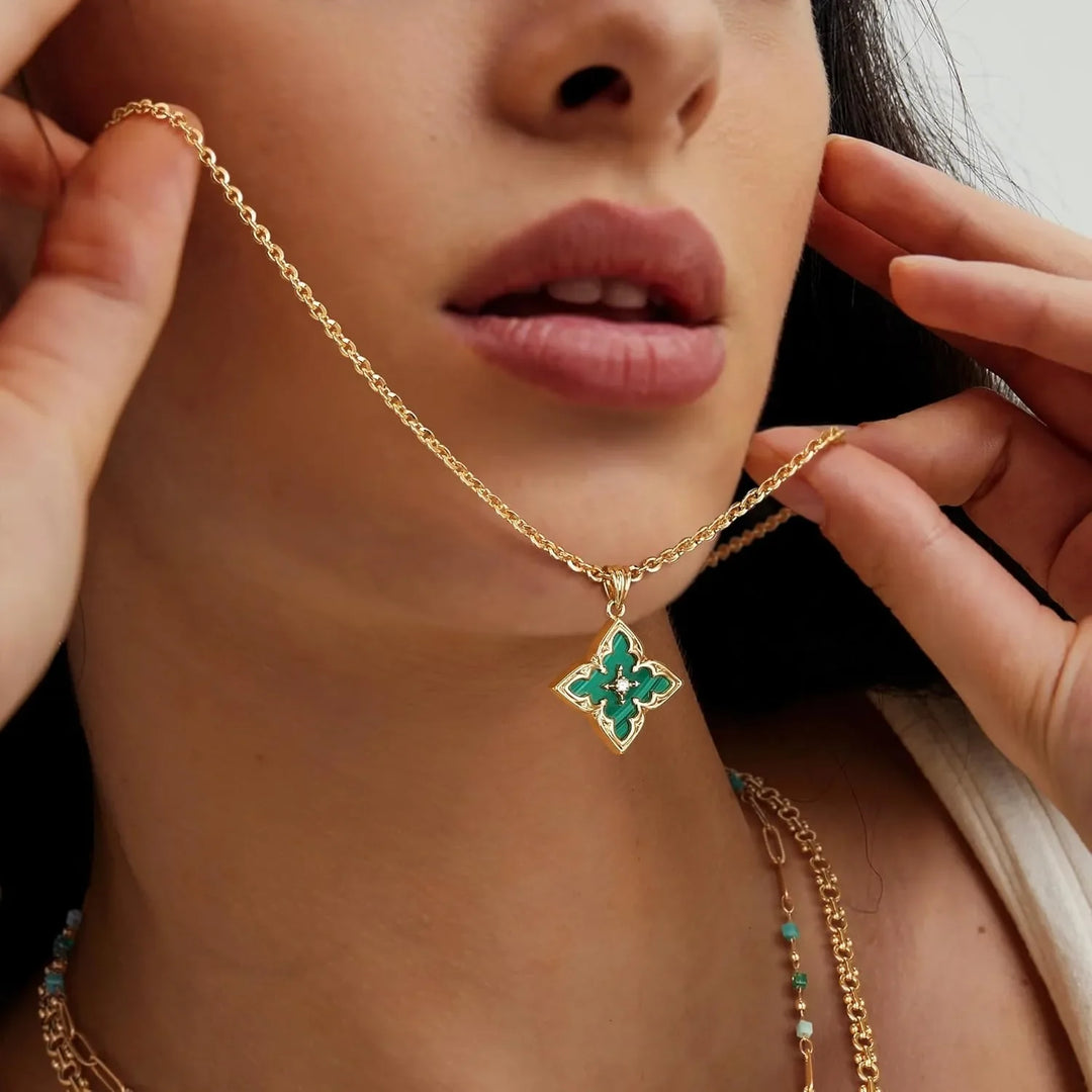 Verde Clover Necklace