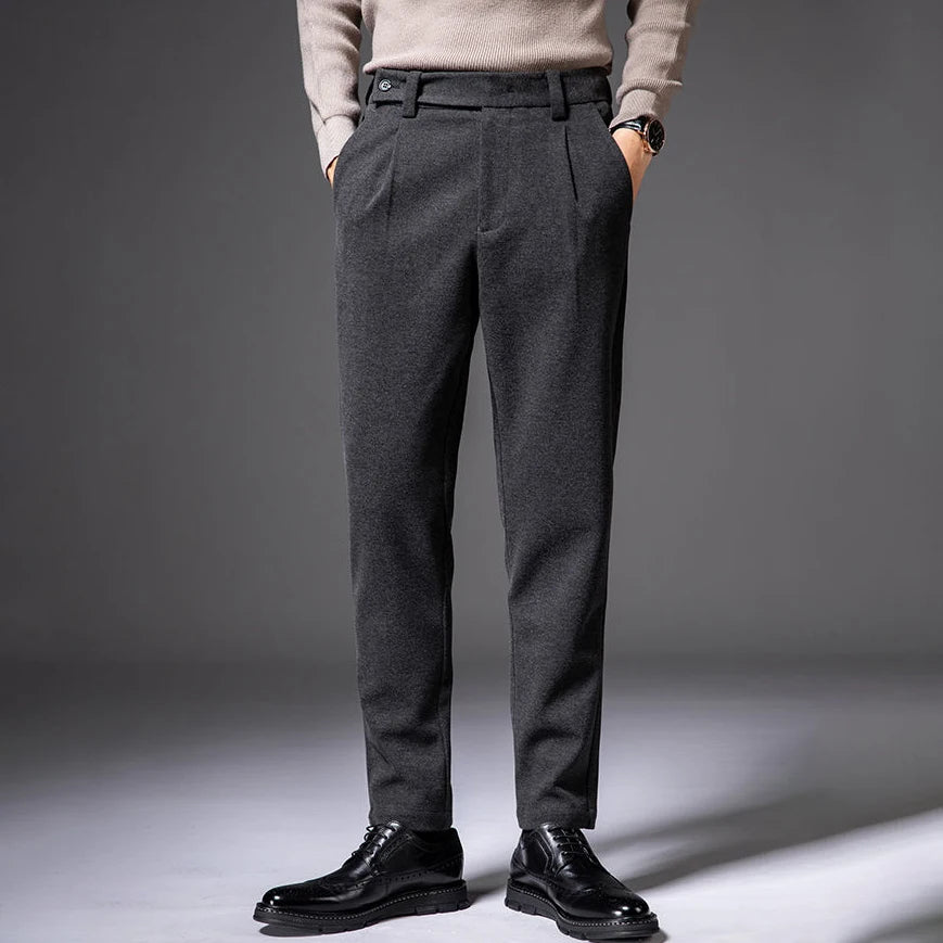 Vellaro® Pleated Trouser