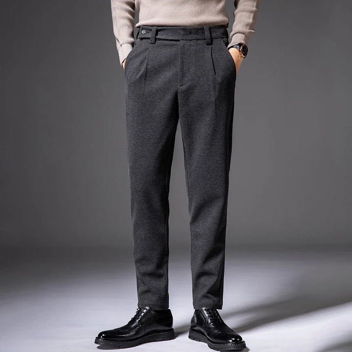 Vellaro® Pleated Trouser