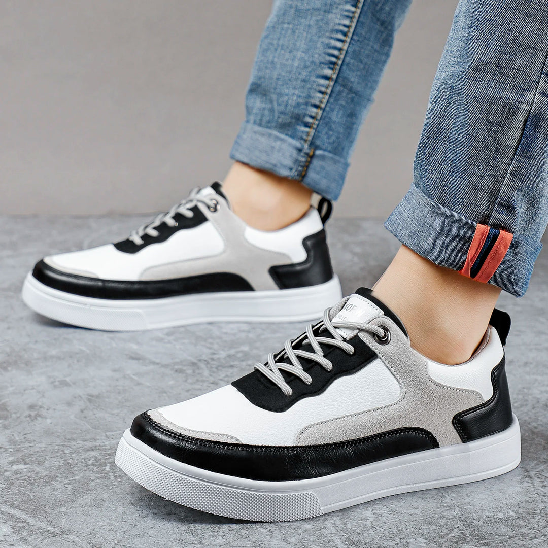 Adi Sneaker