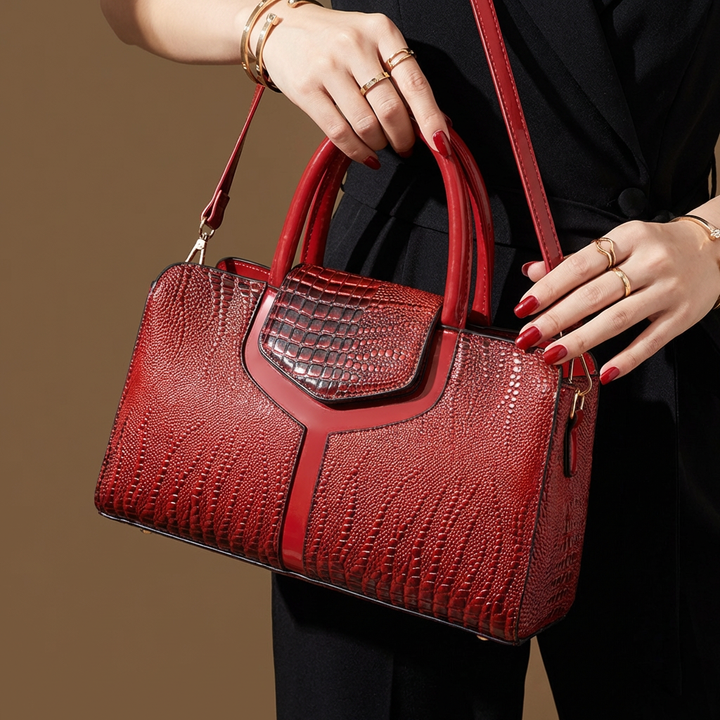 Amorette Shoulder Bag